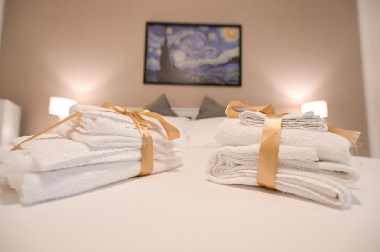 Double Room with Private Bathroom,1142624563:JPEG